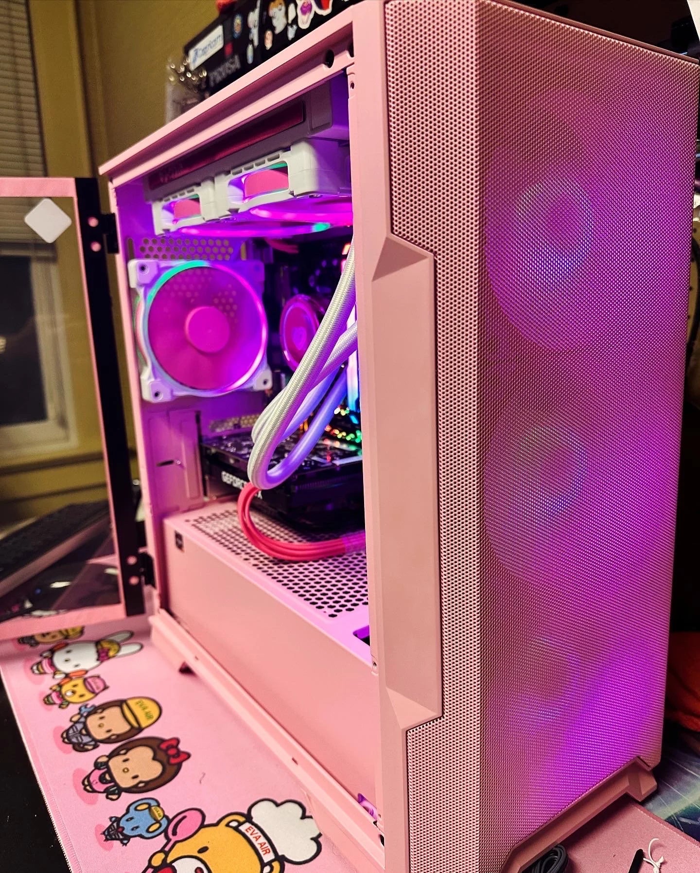 The Beginner Evelynne ® - The Original Pink Gaming Computer
