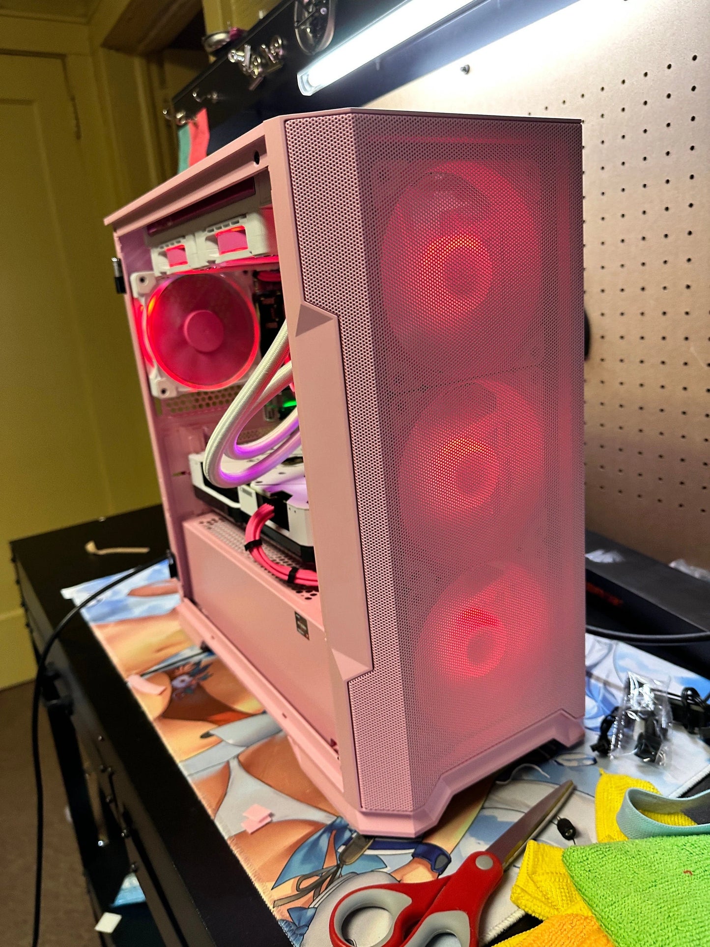 The Expert Evelynne ® - The Original Pink Gaming Computer
