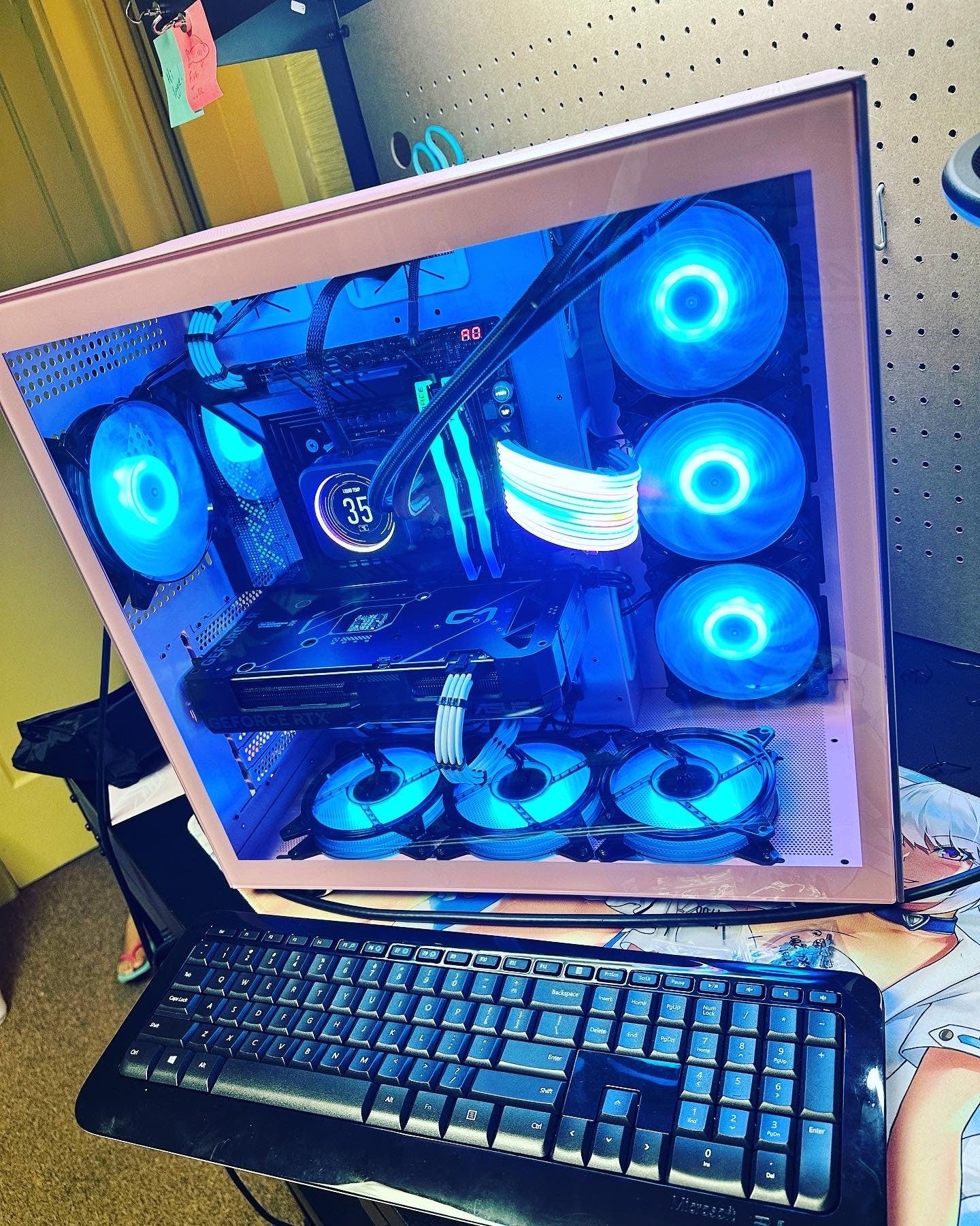 Vanessa - Pink Lian Li - Mid Sized Tower - Nvidia 4090 & Intel i9
