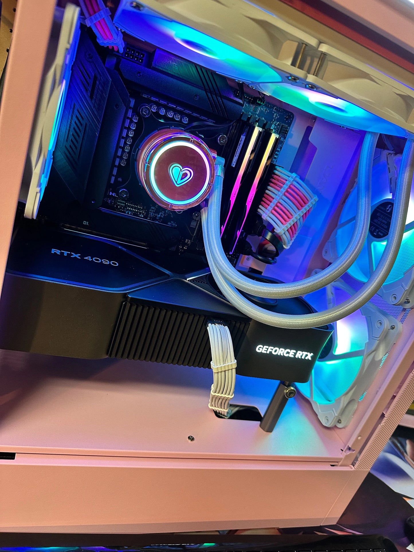The Super Evelynne ® - The Original Pink Gaming Computer