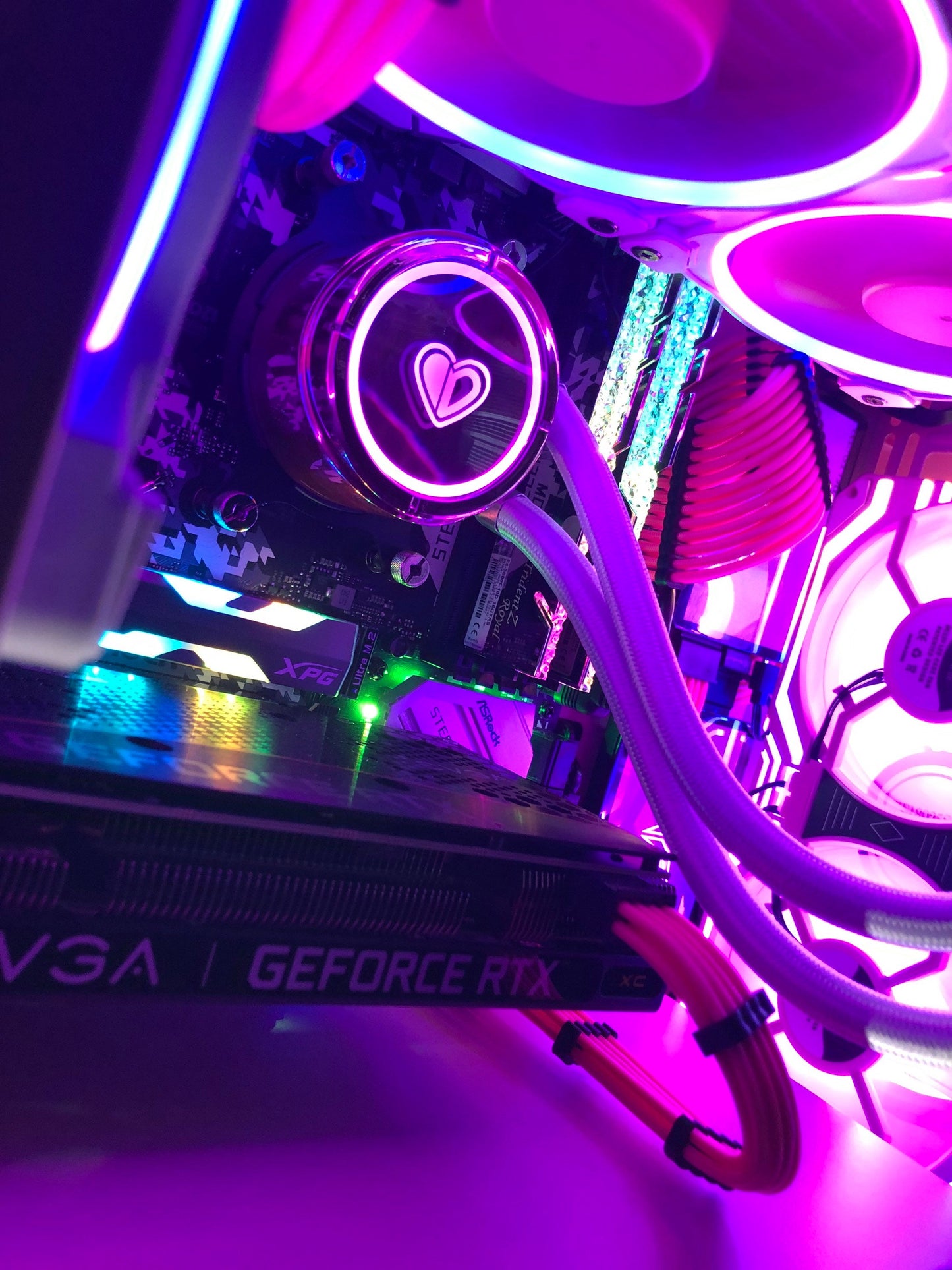 Original Evelynne ® in BLACK- The Pink Gaming Computer - Pink PC