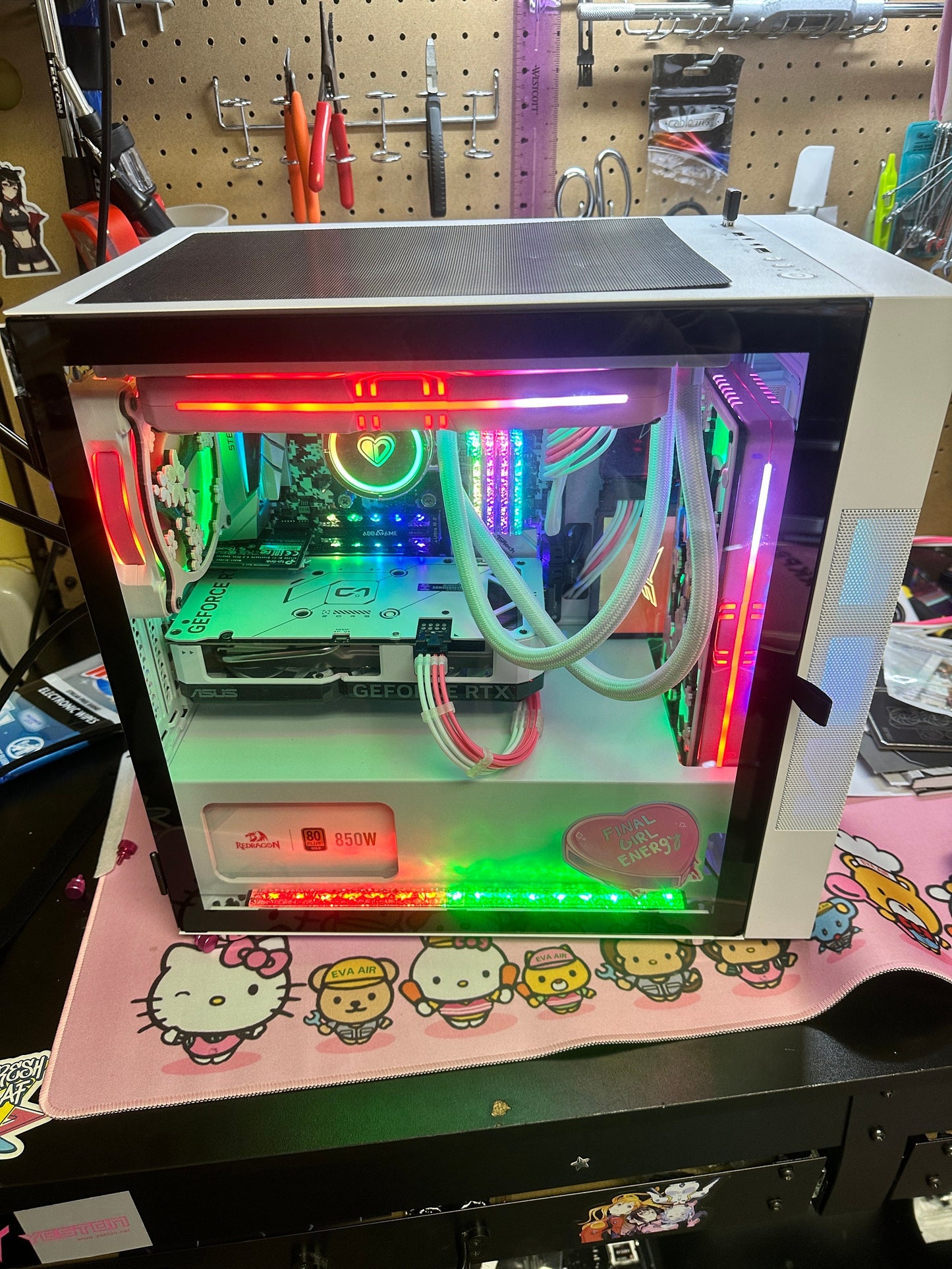 Original Evelynne ® in WHITE - The Pink Gaming Computer - Pink PC