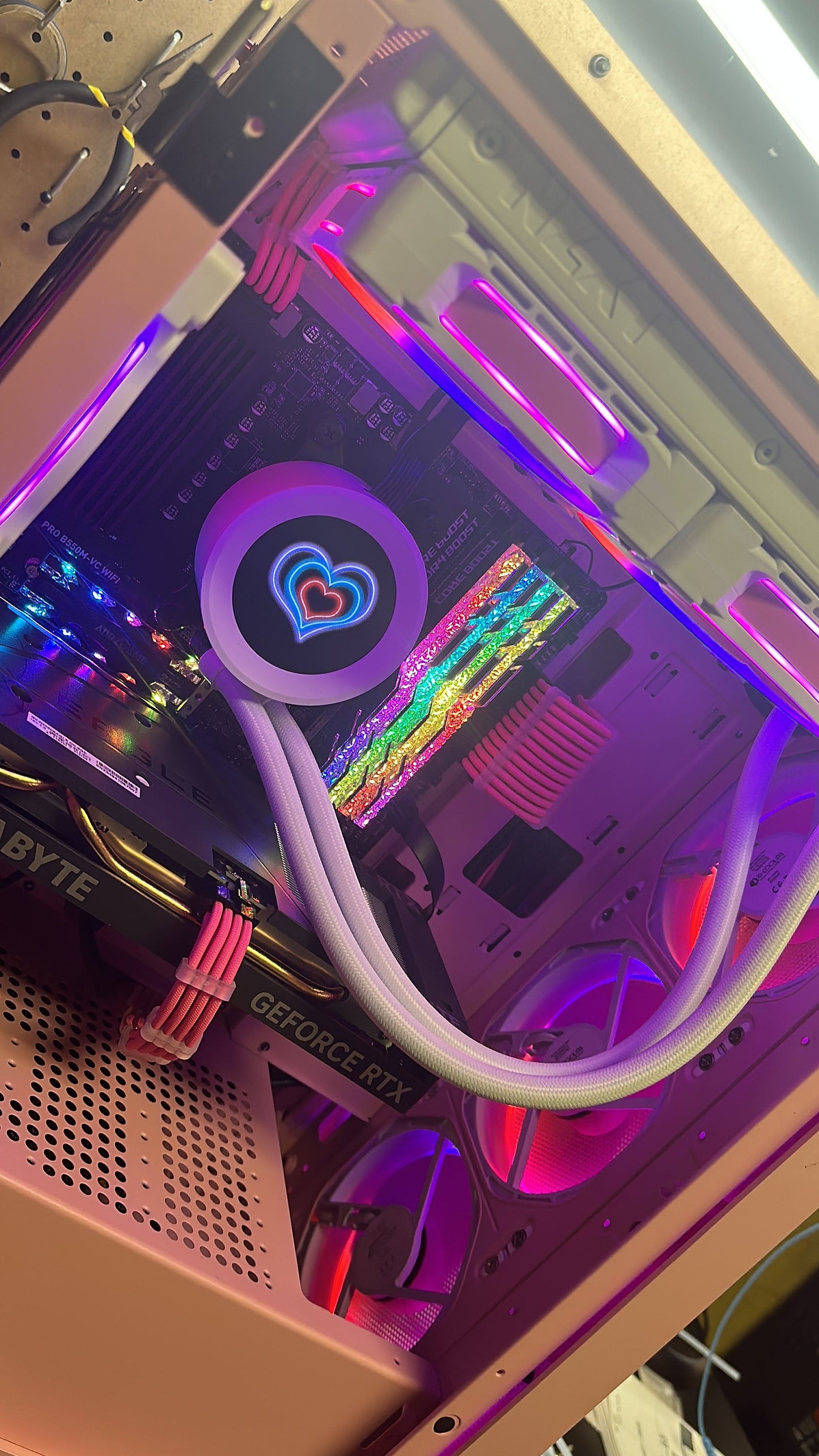 Abby - Lcd nzxt - Mid Sized Tower - Coming Soon!!!